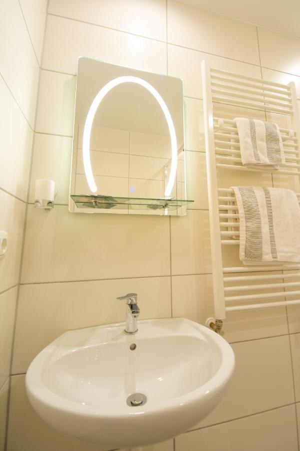 Mainzimmer - Business Apartments Hasloch  Экстерьер фото