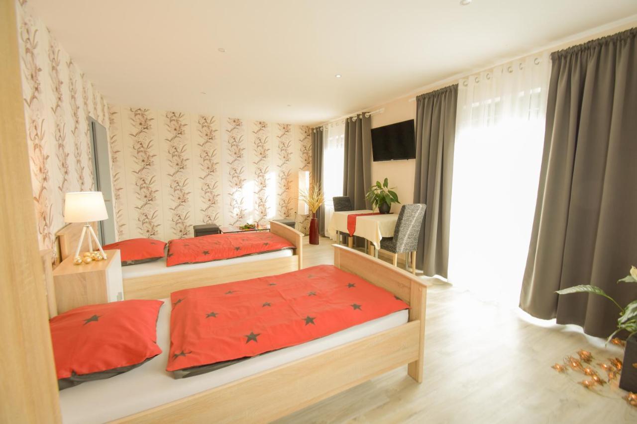 Mainzimmer - Business Apartments Hasloch  Экстерьер фото